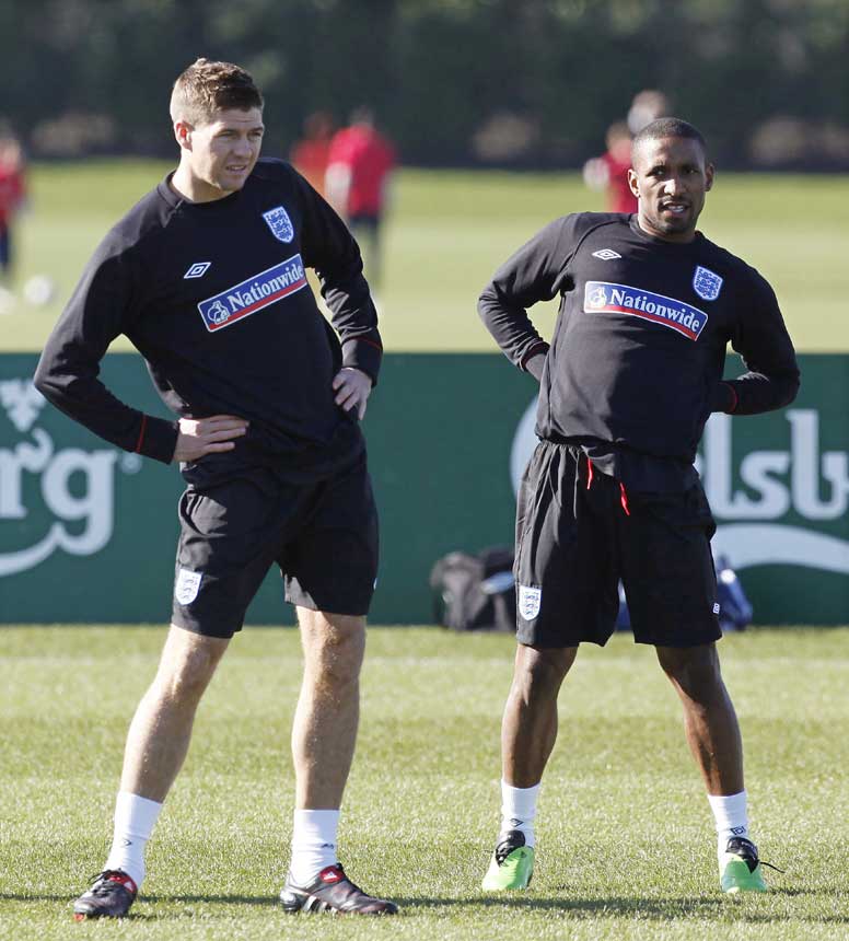 Steven Gerrard and Jermain Defoe